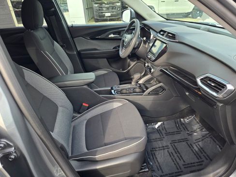 Certified 2023 Chevrolet TrailBlazer LT w/ Convenience Package image 6