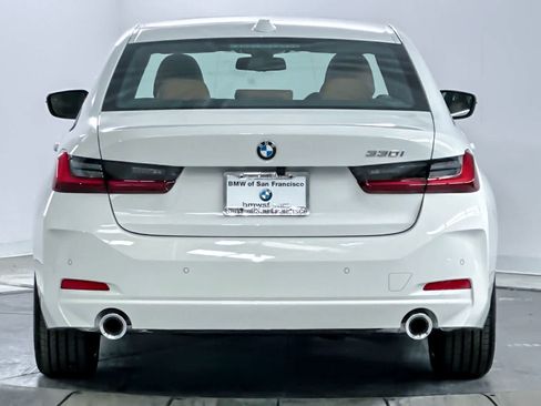 Used 2026 BMW 330i Sedan w/ Premium Package RWD image 7