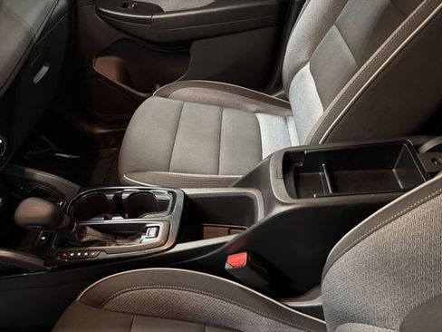 Certified 2025 Chevrolet TrailBlazer LT AWD/4WD image 21