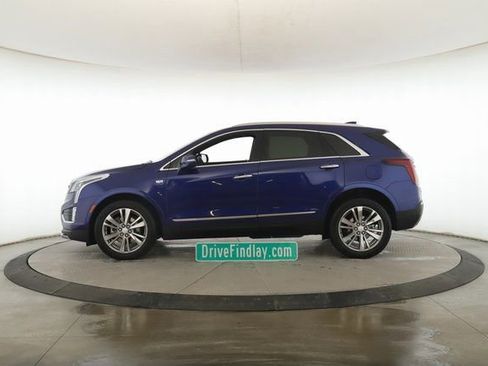 Used 2025 Cadillac XT5 Premium Luxury image 9