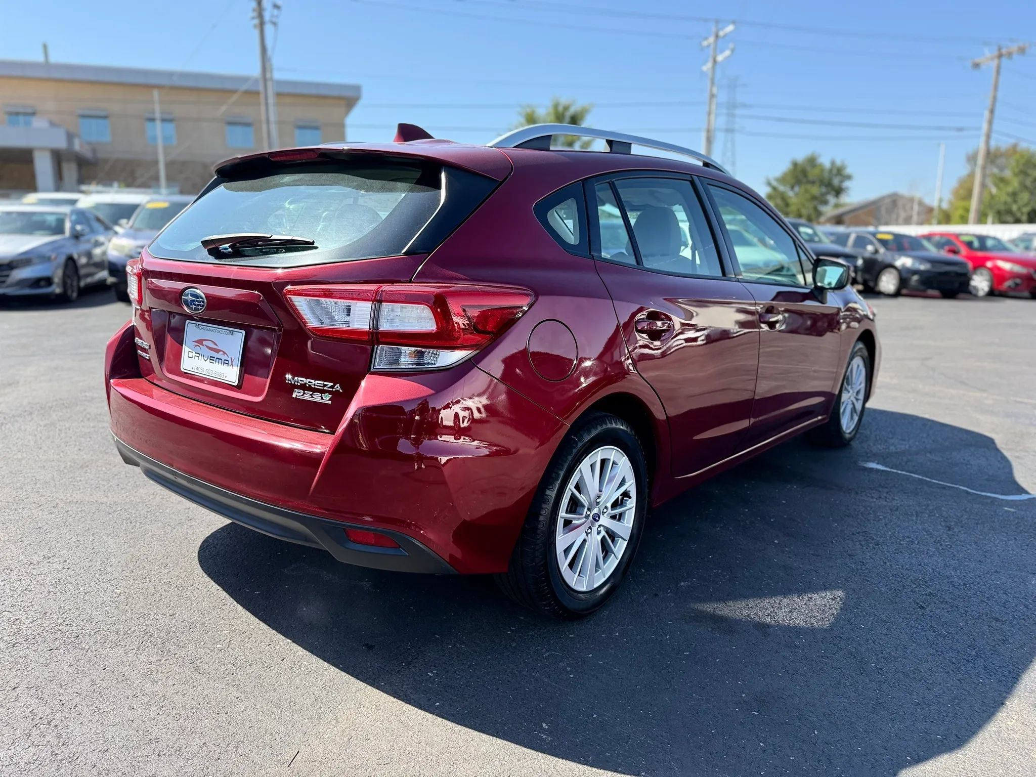 Used 2017 Subaru Impreza 2.0i Premium AWD/4WD image 3