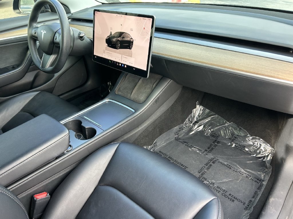 Used 2023 Tesla Model 3 Standard Range RWD image 8