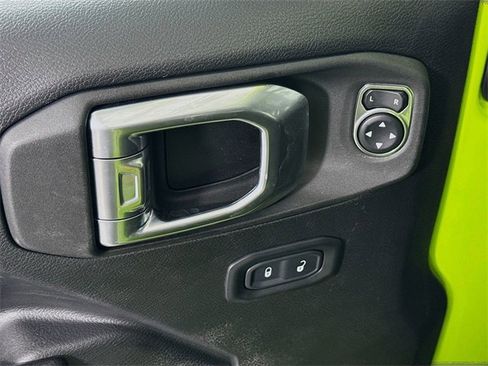 Used 2021 Jeep Gladiator Mojave image 18