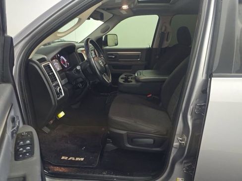 Used 2019 RAM 1500 Classic Warlock image 7