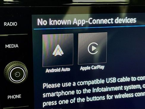 New 2026 Volkswagen Jetta SE image 13