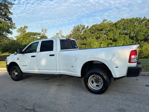 Used 2022 RAM 3500 Tradesman AWD/4WD image 4