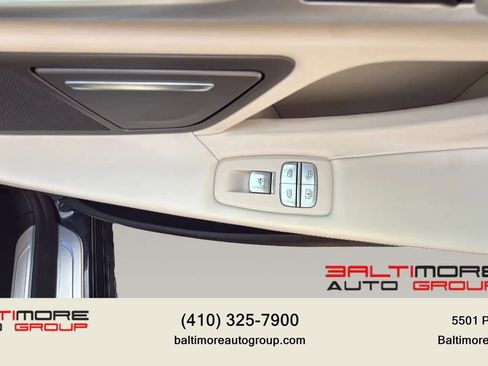 Used 2019 BMW 750i xDrive w/ Executive Package AWD/4WD image 29