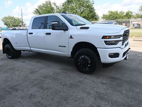 New 2026 RAM 3500 Lone Star AWD/4WD image 33