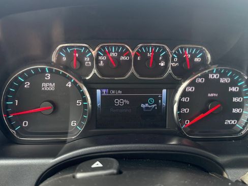 Used 2018 GMC Sierra 1500 SLE w/ Suspension Package, Off-Road AWD/4WD image 23