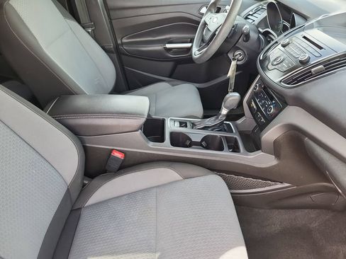 Used 2017 Ford Escape SE AWD/4WD image 14