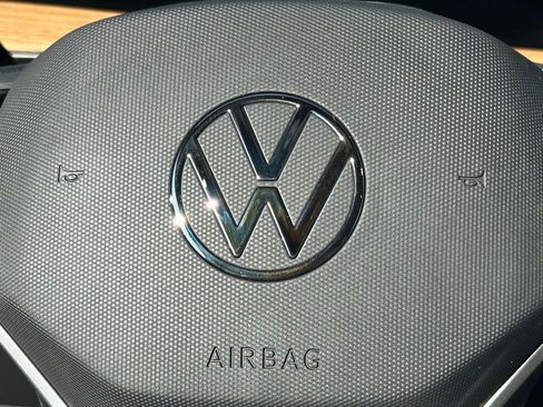 New 2026 Volkswagen Tiguan SEL R-Line image 25