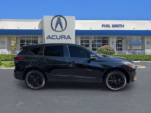 New 2026 Acura RDX SH-AWD image 4