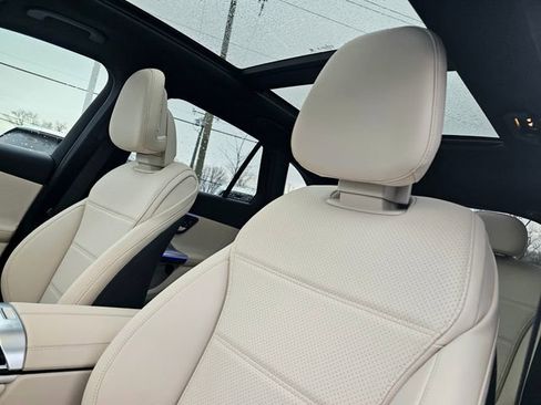 New 2026 Mercedes-Benz GLC 300 4MATIC image 19