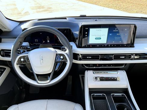 New 2026 Lincoln Aviator Reserve w/ Illumination Package image 14