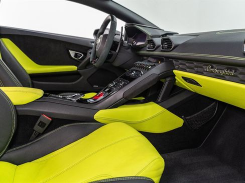 Used 2017 Lamborghini Huracan LP 610-4 AWD/4WD image 47