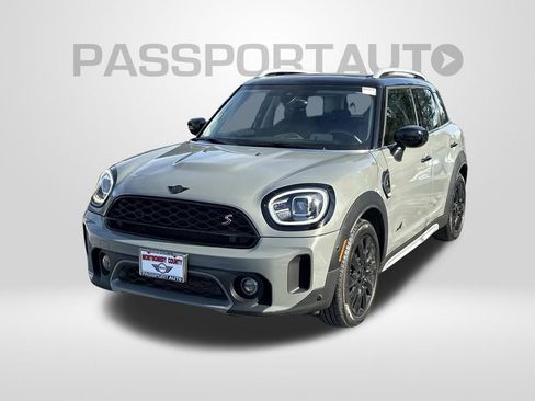 Used 2023 MINI Cooper Countryman S image 1