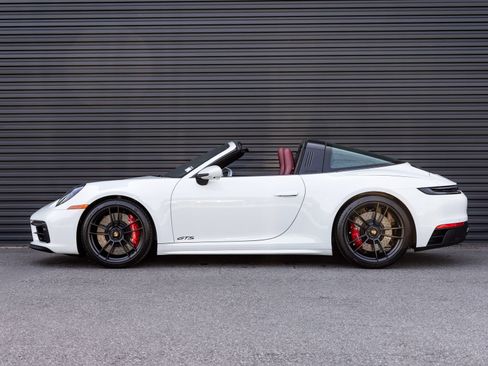 Certified 2024 Porsche 911 Targa 4 GTS w/ Premium Package AWD/4WD image 2