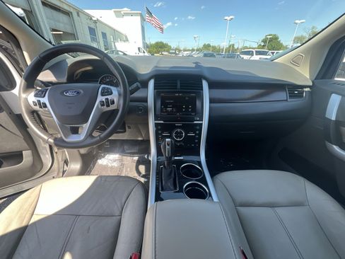 Used 2013 Ford Edge Limited FWD image 30