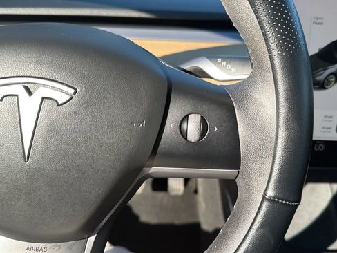 Used 2021 Tesla Model 3 Standard Range Plus RWD image 18