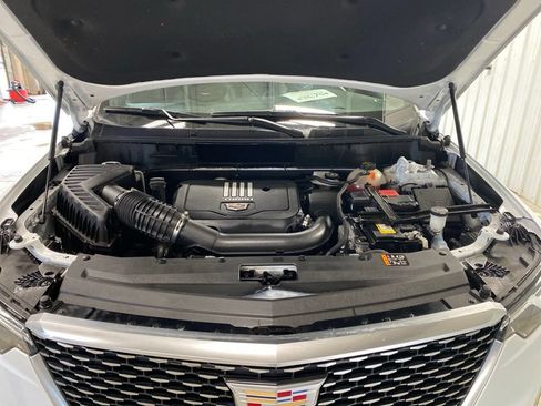 Used 2024 Cadillac XT6 Luxury w/ LPO, Floor Liner Package AWD/4WD image 49