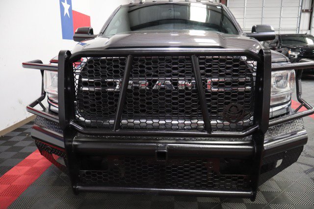 Used 2021 RAM 3500 Tradesman w/ Chrome Appearance Group AWD/4WD image 4