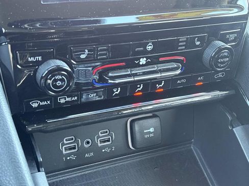 Used 2023 Jeep Grand Cherokee L Laredo w/ Luxury Tech Group I image 34