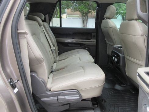 Used 2019 Ford Expedition Max Limited w/ Special Edition Package AWD/4WD image 24