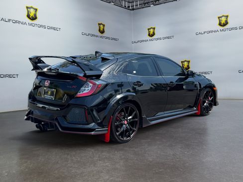 Used 2019 Honda Civic Type R image 5