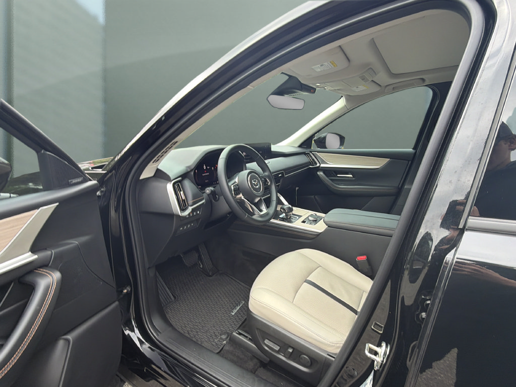 Certified 2026 MAZDA CX-90 Plug-In Hybrid w/Premium Sport AWD/4WD image 9