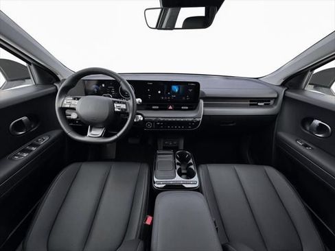 New 2026 Hyundai Ioniq 5 SEL AWD/4WD image 13