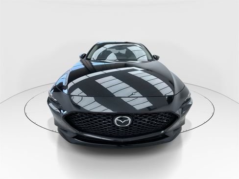 Used 2020 MAZDA MAZDA3 Sedan w/ Select Package image 3