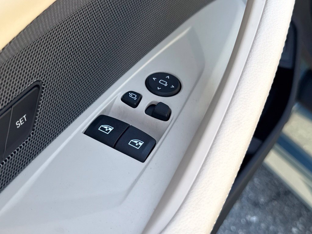 Used 2026 BMW 430i Coupe w/ M Sport Package RWD image 18