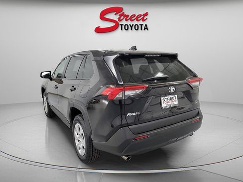Certified 2025 Toyota RAV4 LE AWD/4WD image 2
