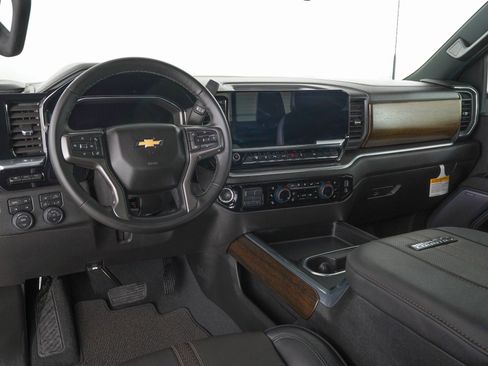 Used 2026 Chevrolet Silverado 3500 High Country w/ High Country Premium Package image 16