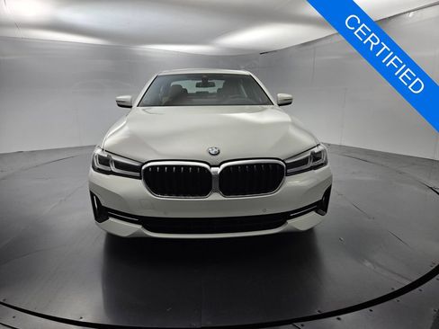 Certified 2023 BMW 540i w/ Premium Package RWD image 3