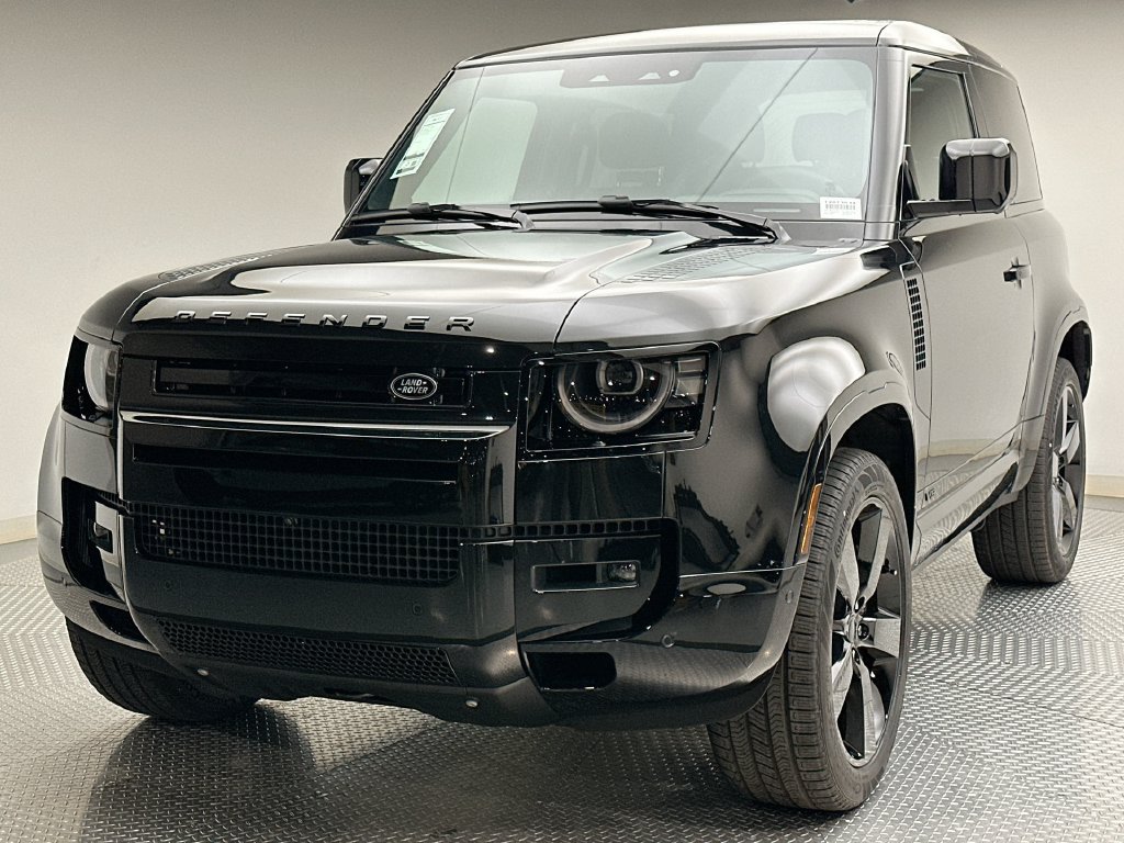 New 2026 Land Rover Defender 90 V8 AWD/4WD image 1