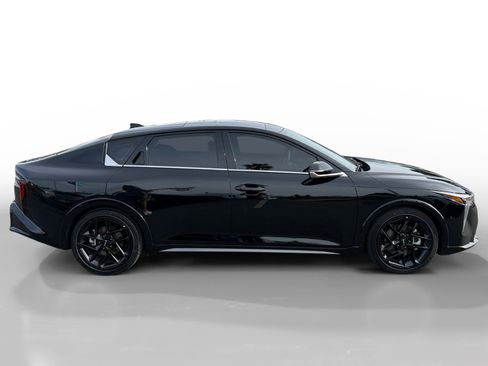 Certified 2025 Kia K4 GT-Line Turbo FWD image 6