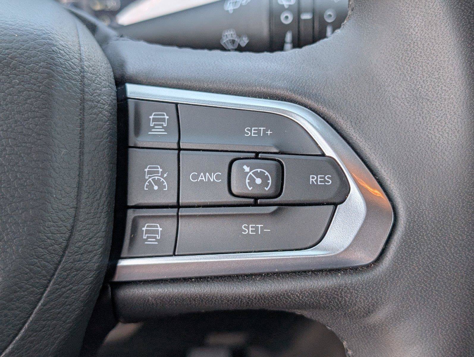 Used 2024 Jeep Compass Limited AWD/4WD image 29