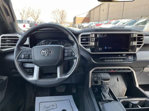 Used 2025 Toyota Tundra SR5 AWD/4WD image 21