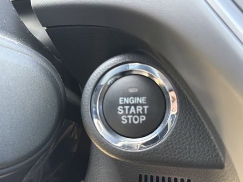 Certified 2024 Subaru Crosstrek 2.0i Premium image 28