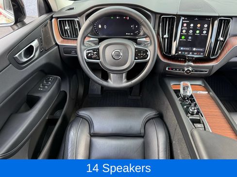 Used 2023 Volvo XC60 B5 Ultimate w/ Climate Package AWD/4WD image 31