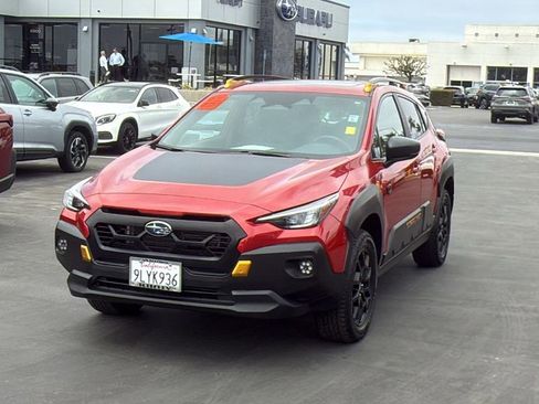 Certified 2024 Subaru Crosstrek 2.5i Wilderness w/ Crosstrek Mirror Package AWD/4WD image 3