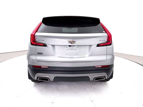Used 2022 Cadillac XT4 Premium Luxury FWD image 19