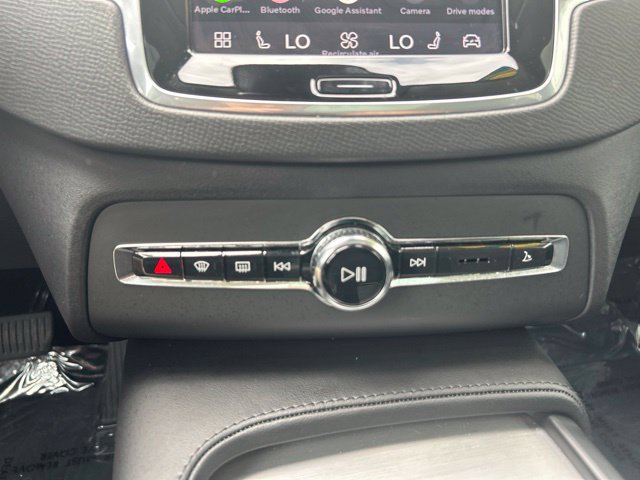 Certified 2025 Volvo XC90 B5 Core AWD/4WD image 26