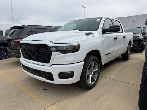 New 2026 RAM 1500 Express image 2