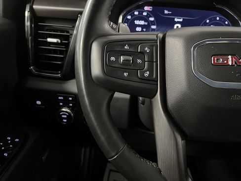 Used 2024 GMC Sierra 1500 AT4 image 32