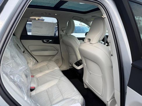 New 2026 Volvo XC60 B5 Ultra w/ Protection Package Premier image 5