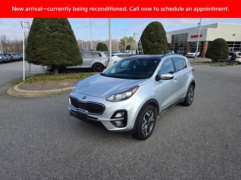Used 2022 Kia Sportage EX w/ EX Technology Package image 1