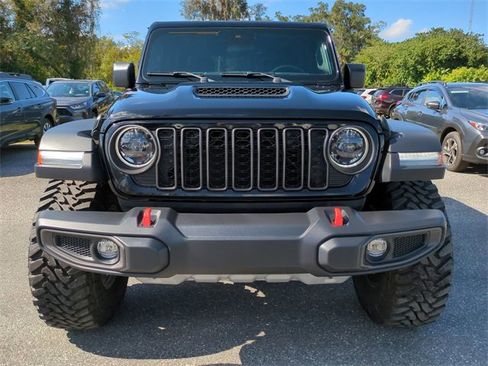 Used 2024 Jeep Gladiator Mojave image 9