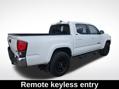 Used 2022 Toyota Tacoma SR5 RWD image 6